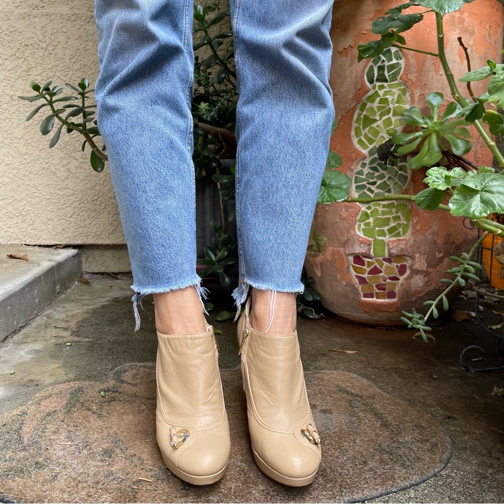 Dark cream/gold Christian Dior all leather booties - Picture 6 of 16